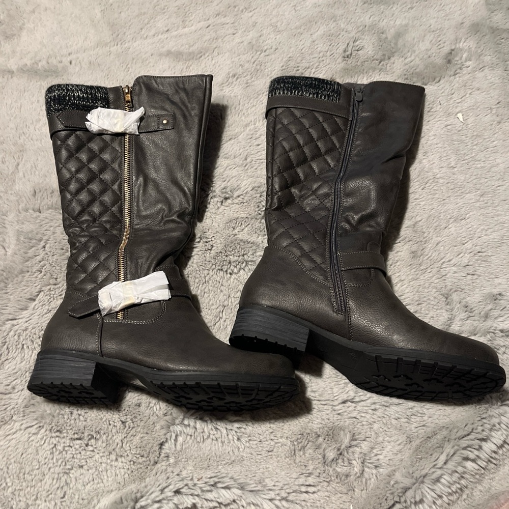 Women's Quilted Mid-Calf Riding Boots - Charcoal Gray